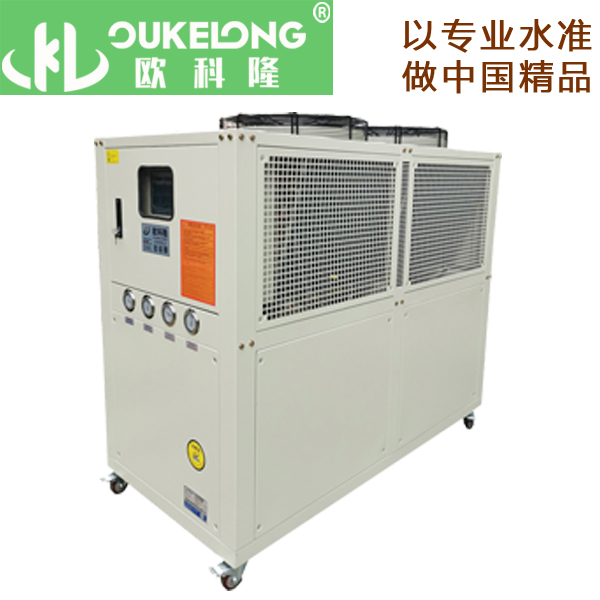 12匹風(fēng)冷式冷水機